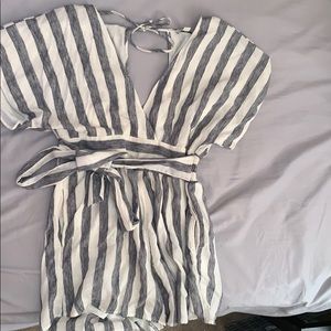 American Eagle Romper